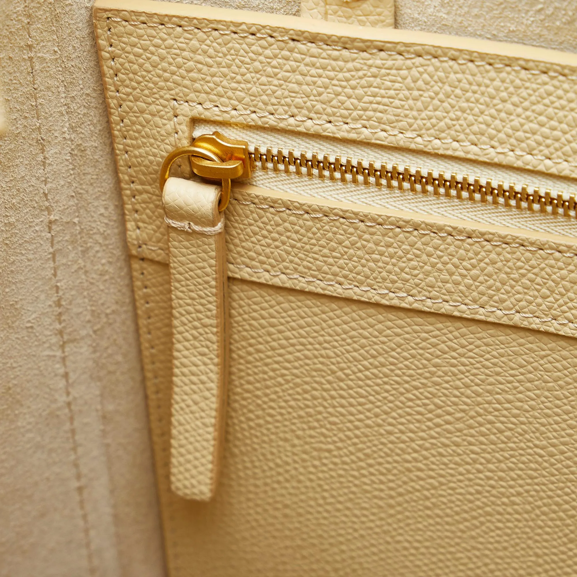 Celine Small Vertical Cabas Satchel (SHG-nV14X4)