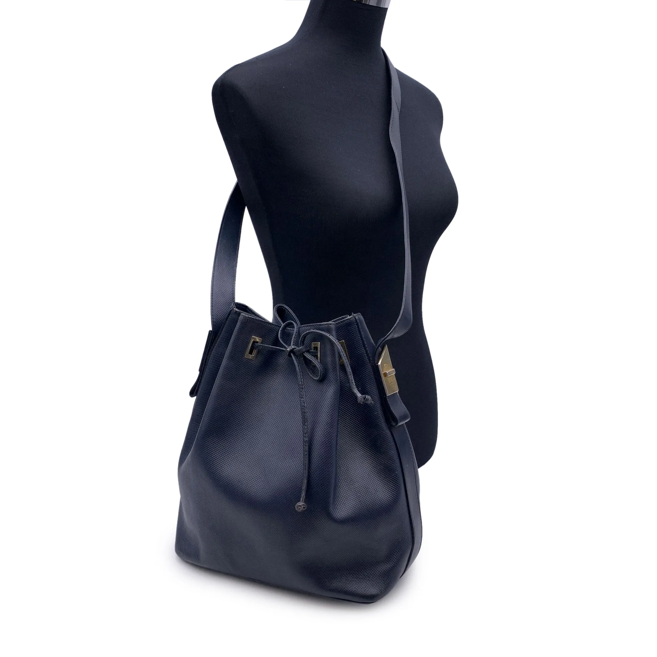 Fendi Vintage Blue Textured Leather Shoulder Drawstring Bucket Bag