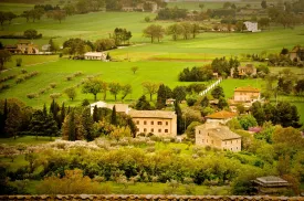 Italian Countryside: Tapestry of Tranquility