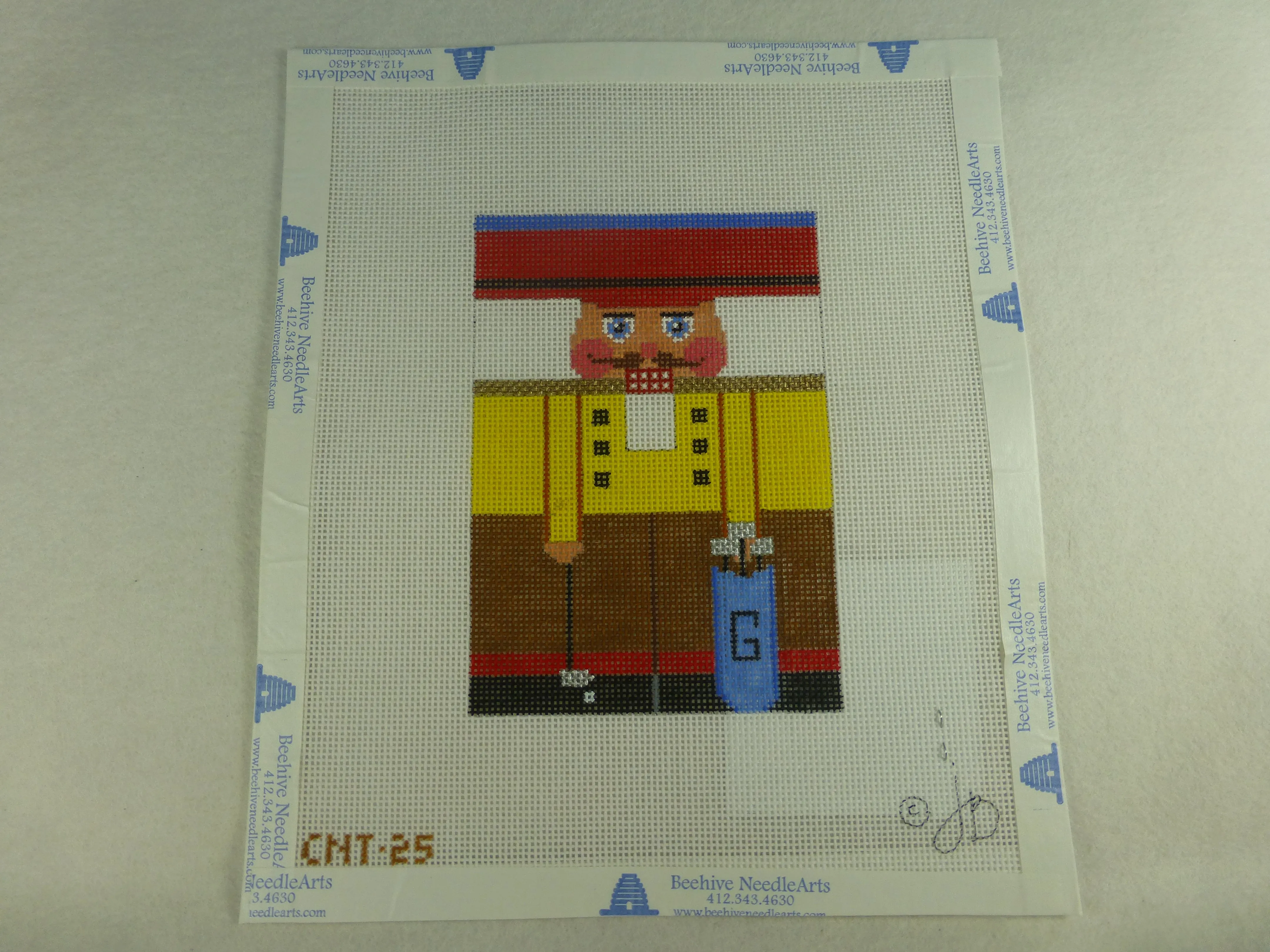 Julia's Needleworks CNT25 Golfer