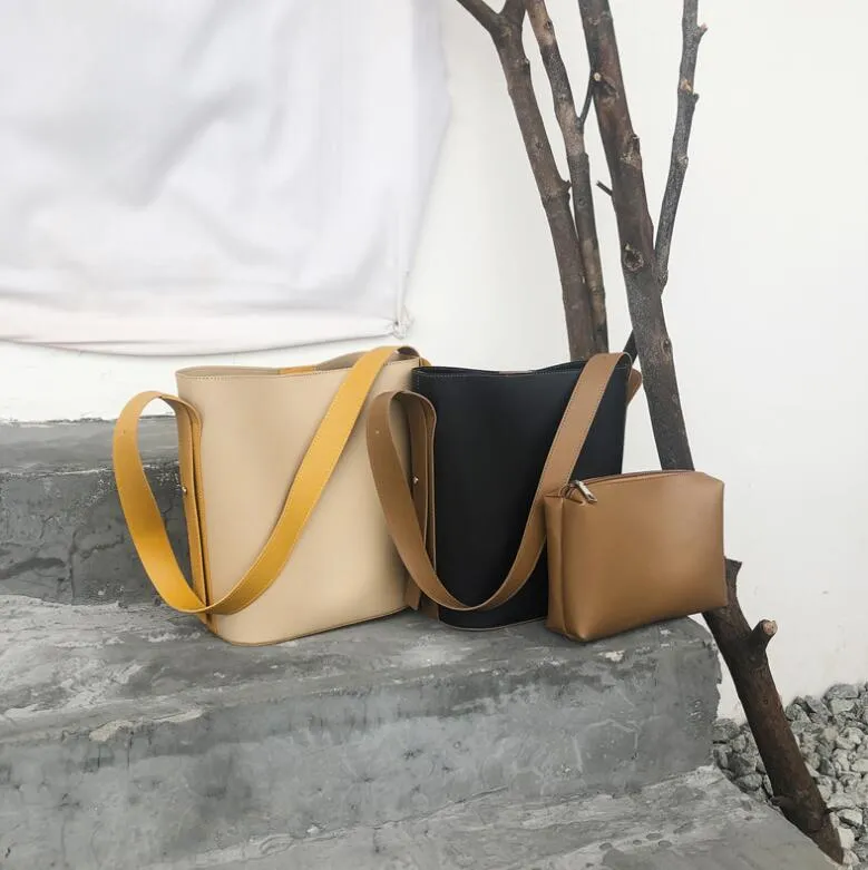 [Korean Style] Casa Minimal Bucket Shoulder Bag