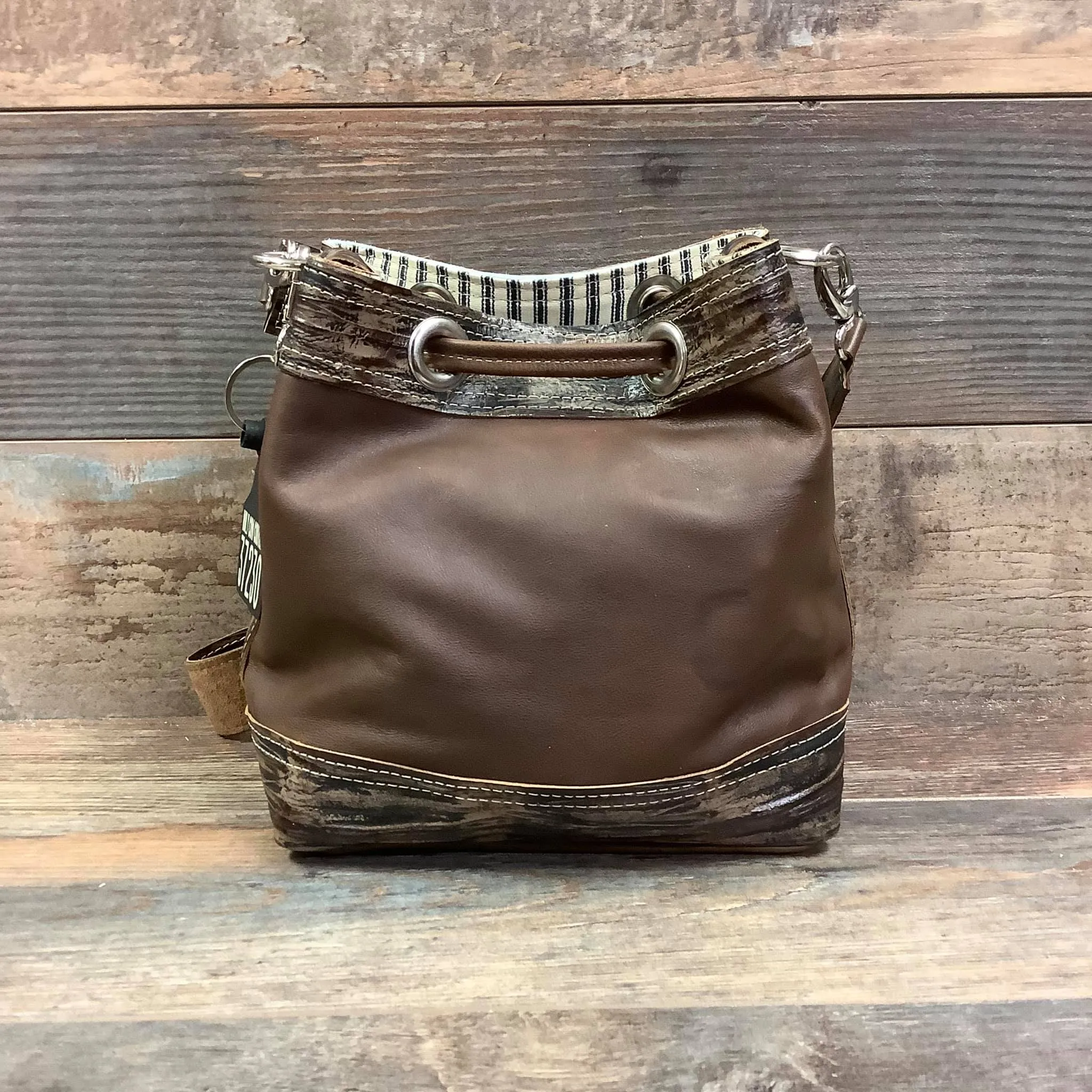 Mini Feed Bucket -  #37230